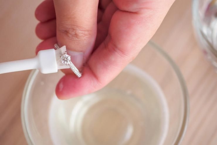 How to Clean Diamond Rings at Home